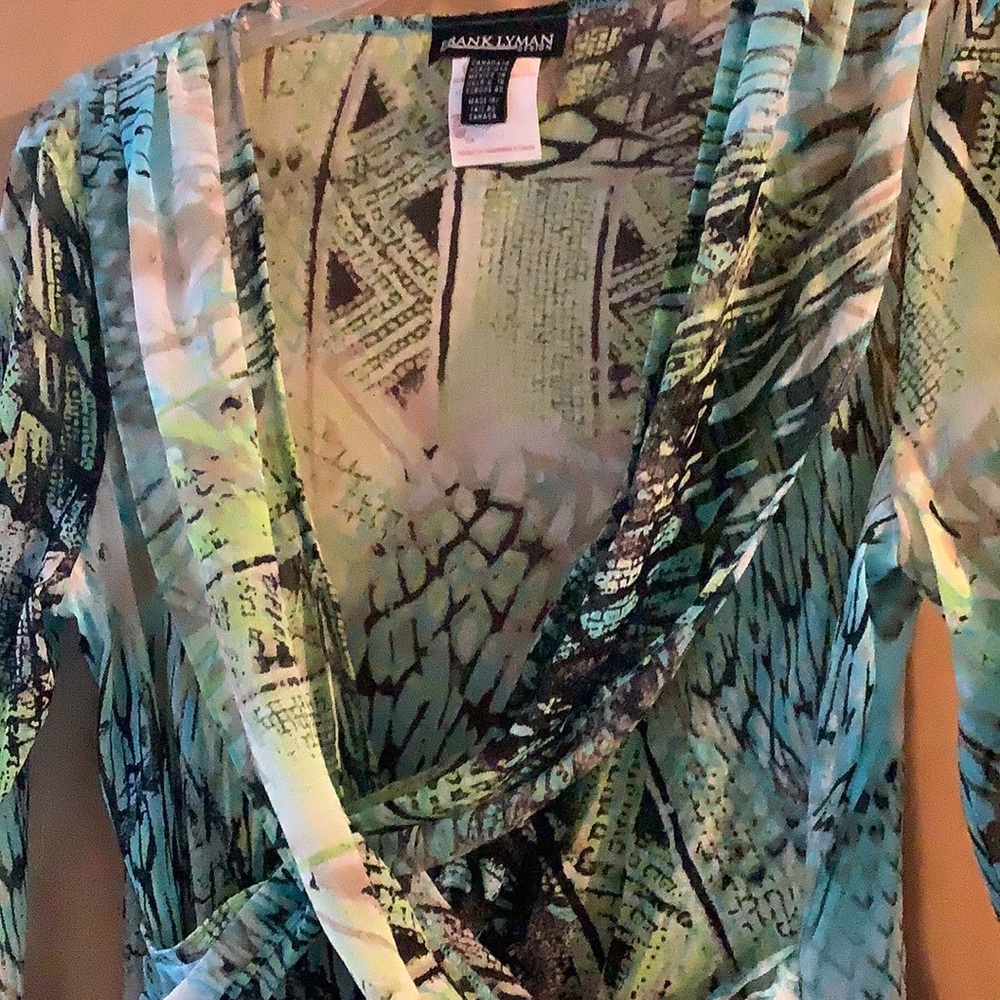 Woman’s top with low front